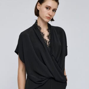 Access fashion wraptop zwart met kant